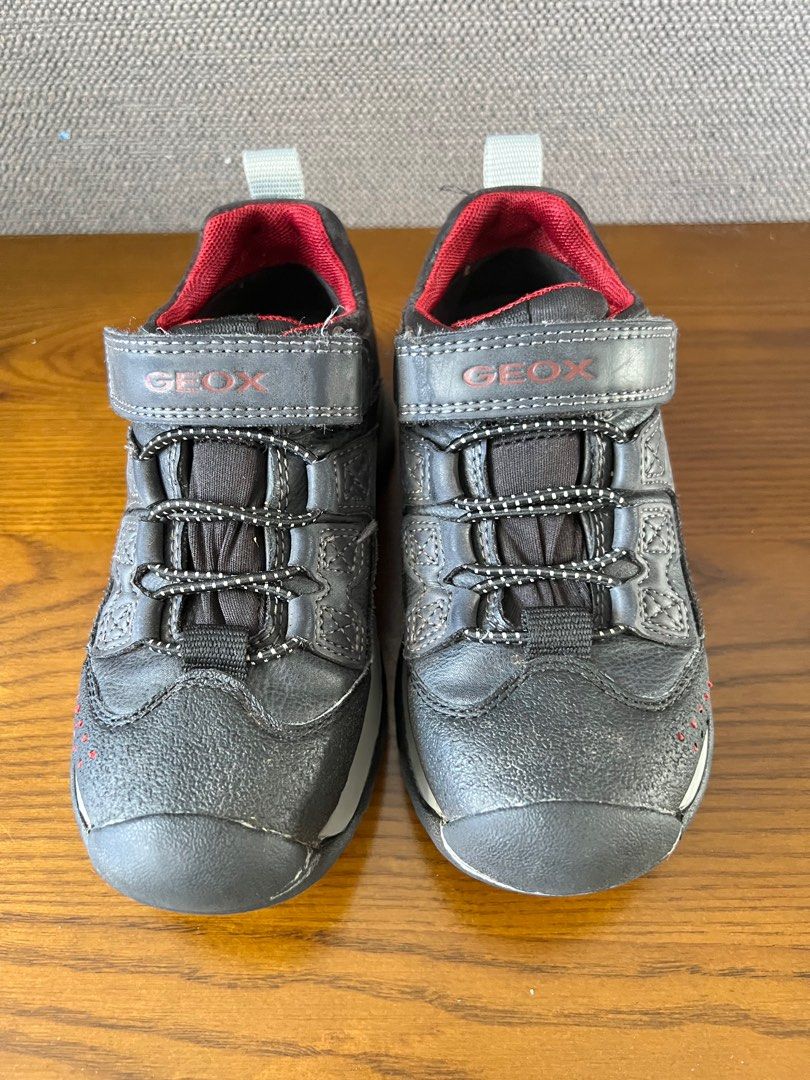 Geox black hotsell sneakers