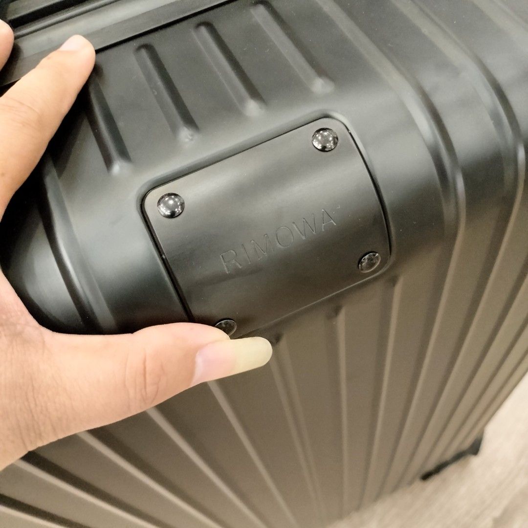 Koper Rimowa, Barang Mewah, Tas & Dompet di Carousell