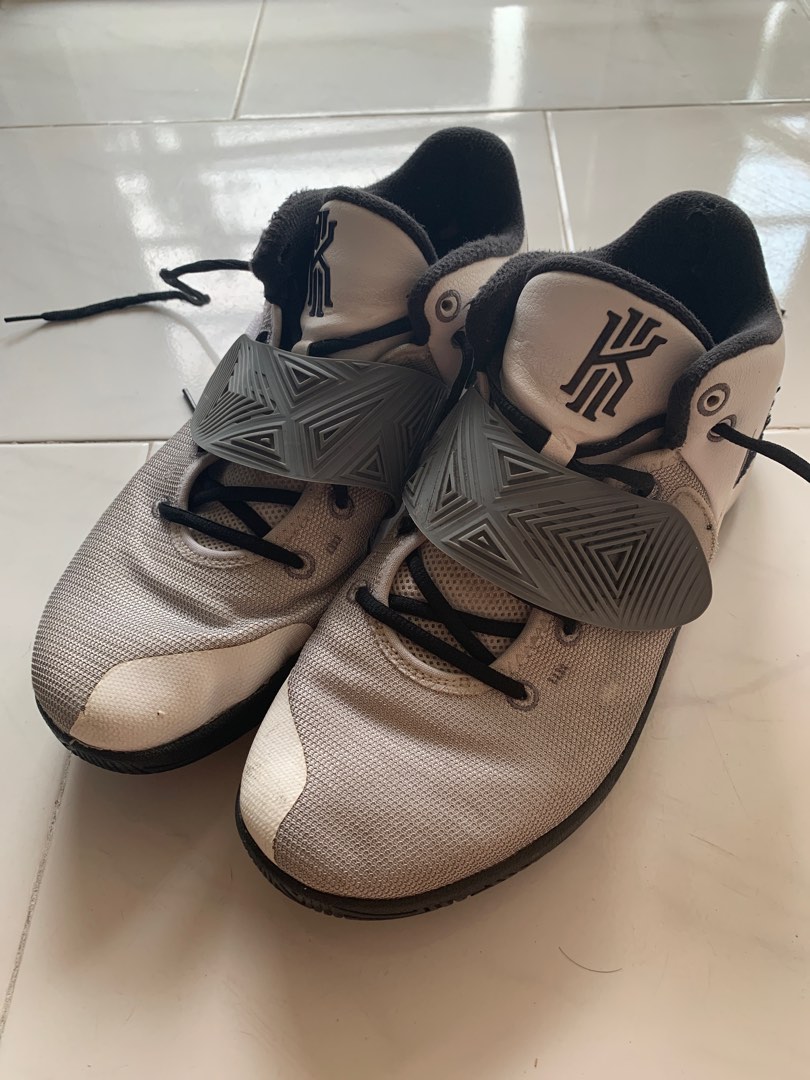 Kyrie flytrap 11 hot sale