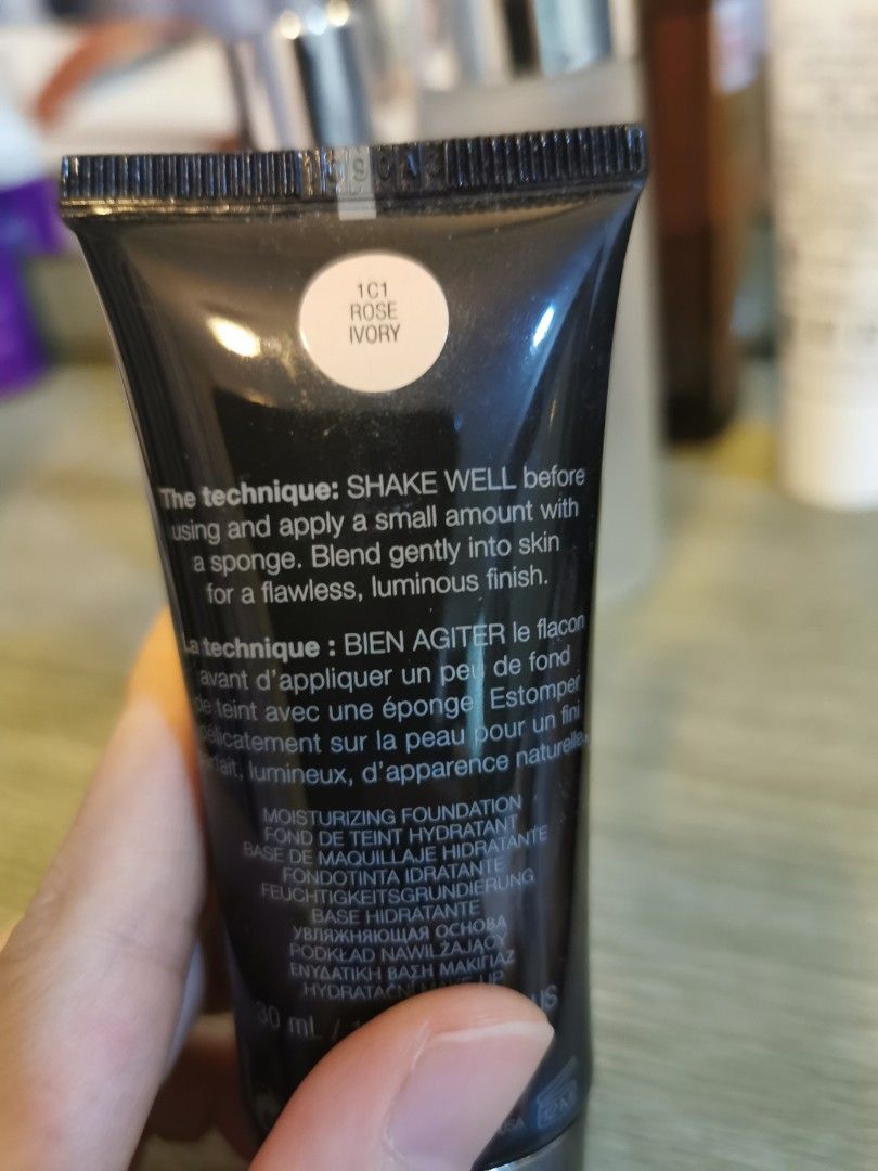 laura mercier rose ivory