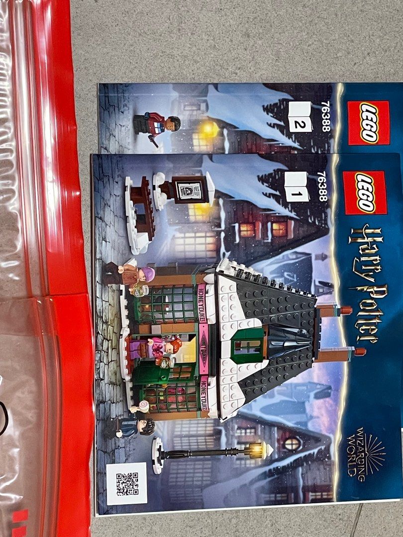 Lego 76388 Harry Potter Hogsmeade Village Visit