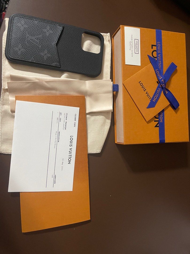 Louis Vuitton iPhone Wallet Case Card Holder
