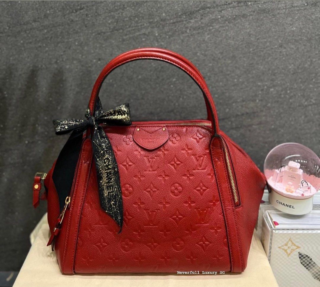 Louis Vuitton Empreinte Marais mm Cherry