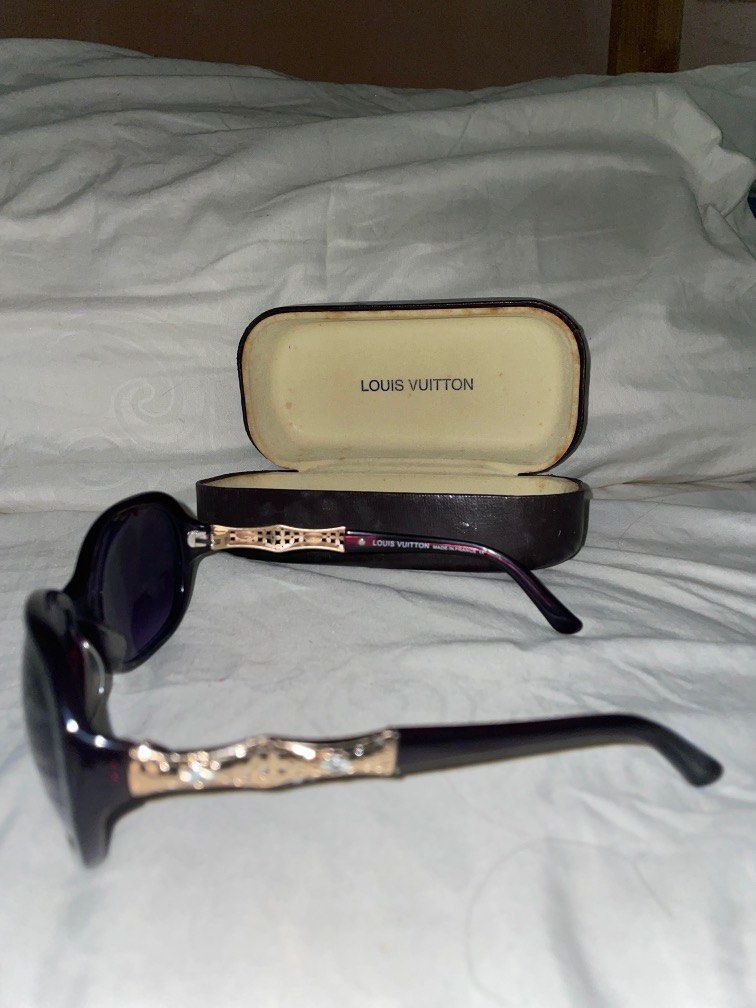 Louis Vuitton Deep Irresendent Purple Sunglasses with Gold Hardware Accent  For Sale at 1stDibs  louis vuitton sunglasses purple, vintage louis  vuitton sunglasses, old louis vuitton sunglasses