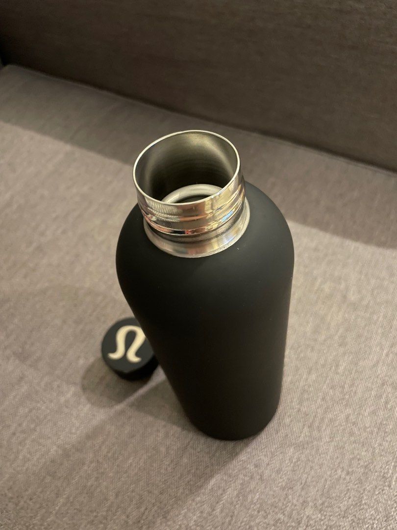 Owala FreeSip Stainless Steel Water Bottle - Very Very Dark Black, 24 oz -  Metro Market