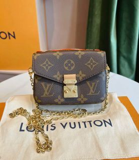 Louis Vuitton Micro Vanity Pearly Lilac in Monogram Empreinte Embossed  Supple Grained Cowhide Leather with Gold-tone - US