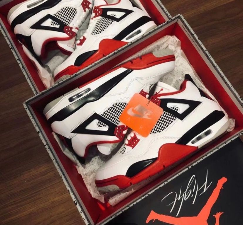 Red jordan top 4 mens
