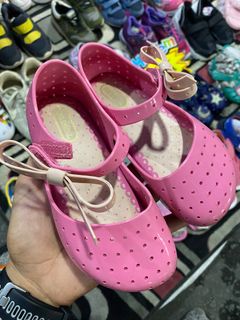 (Category: ) located in . Submitted by TheSecondup.KidsStore (Listing ID 1227241057, Image 1). Description: .