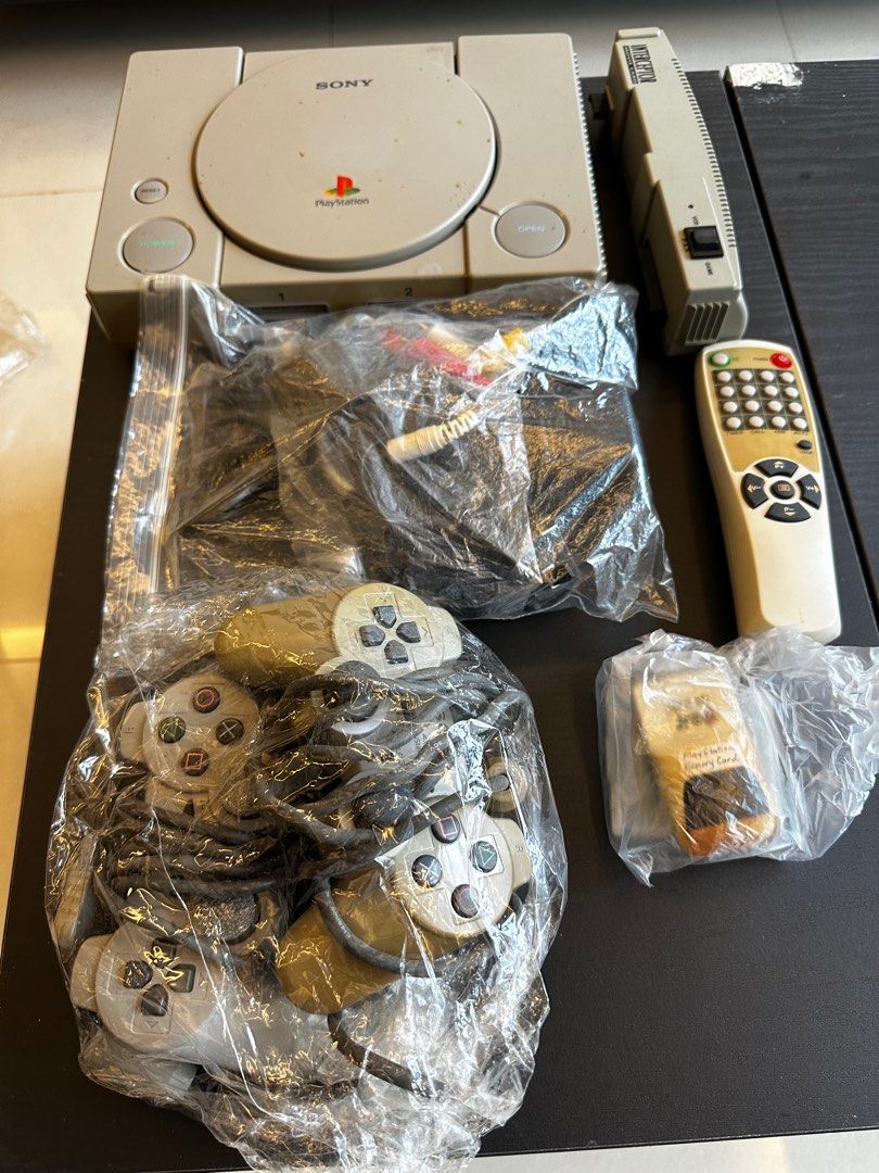 Modded PlayStation 1 for Sale + more than 360+ games, Video Gaming