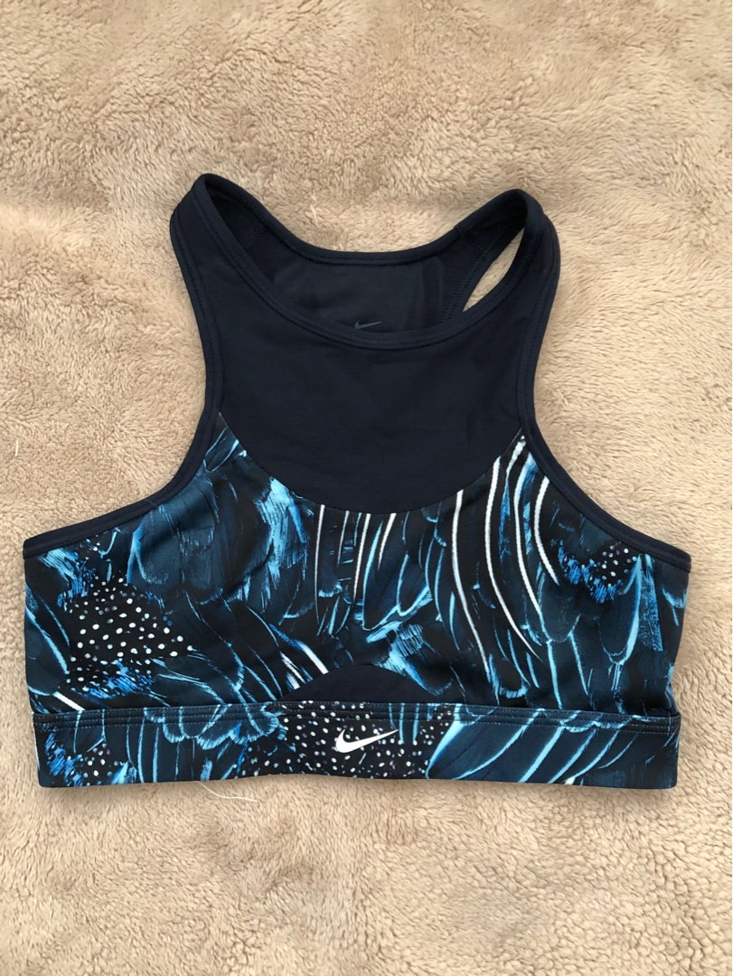 halter sports bra nike
