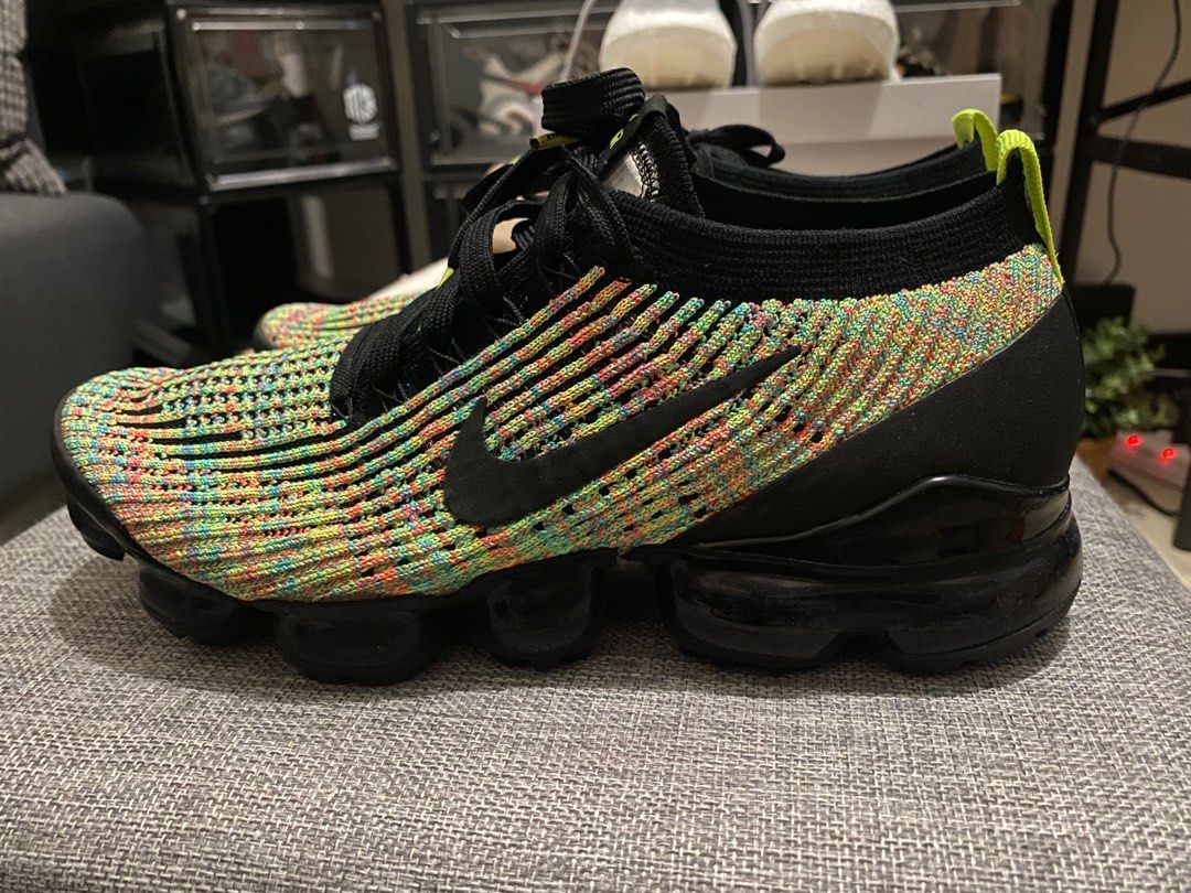 Multicolor hot sale vapormax 3