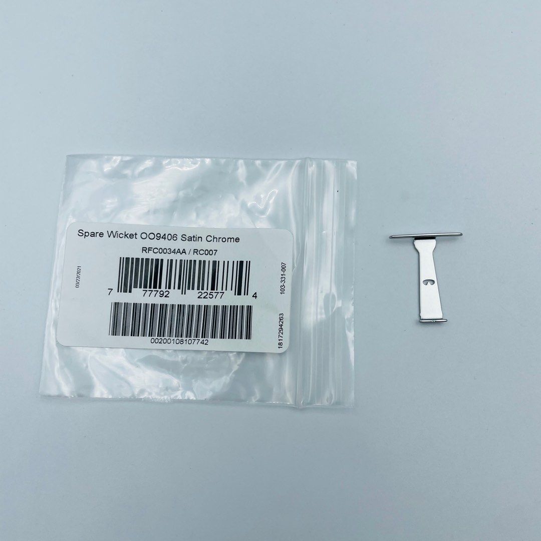 Oakley Sutro Replacement Wicket, Men's Fashion, Watches & Accessories