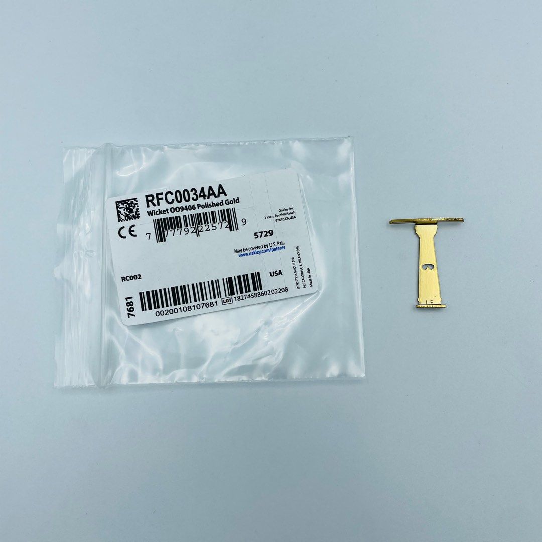 Oakley Sutro Replacement Wicket, Men's Fashion, Watches & Accessories