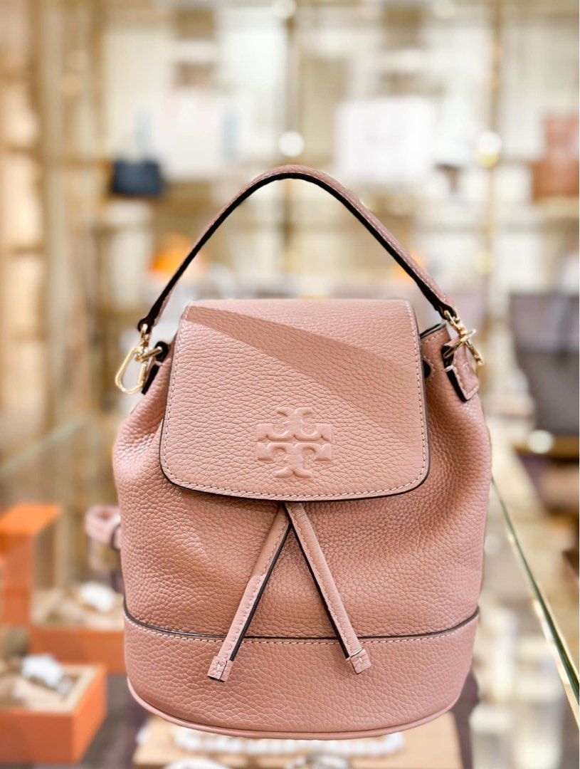 💯ORIGINAL TORY BURCH BLACK BUCKET PINKMOON (Category: Luxury Bags & Wallets) located in Quezon City. Submitted by ashongsstore (Listing ID 1227130661, Image 1). Description: ➕TÖRY BÜRÇH COLLECTION➕ 🇵🇭ONHAND🇵🇭 Blake Bucket Backpack/Shoulder and Crossbody Bag ‼️Please look at our pictures as that is exactly what you are purchasing‼️ 10000% Original Not REPLICA, OEM, TOP GRADE QUALITY, AUTHENTIC QUALITY or Any other Terms to DENOTE FAKE! 😎 . �