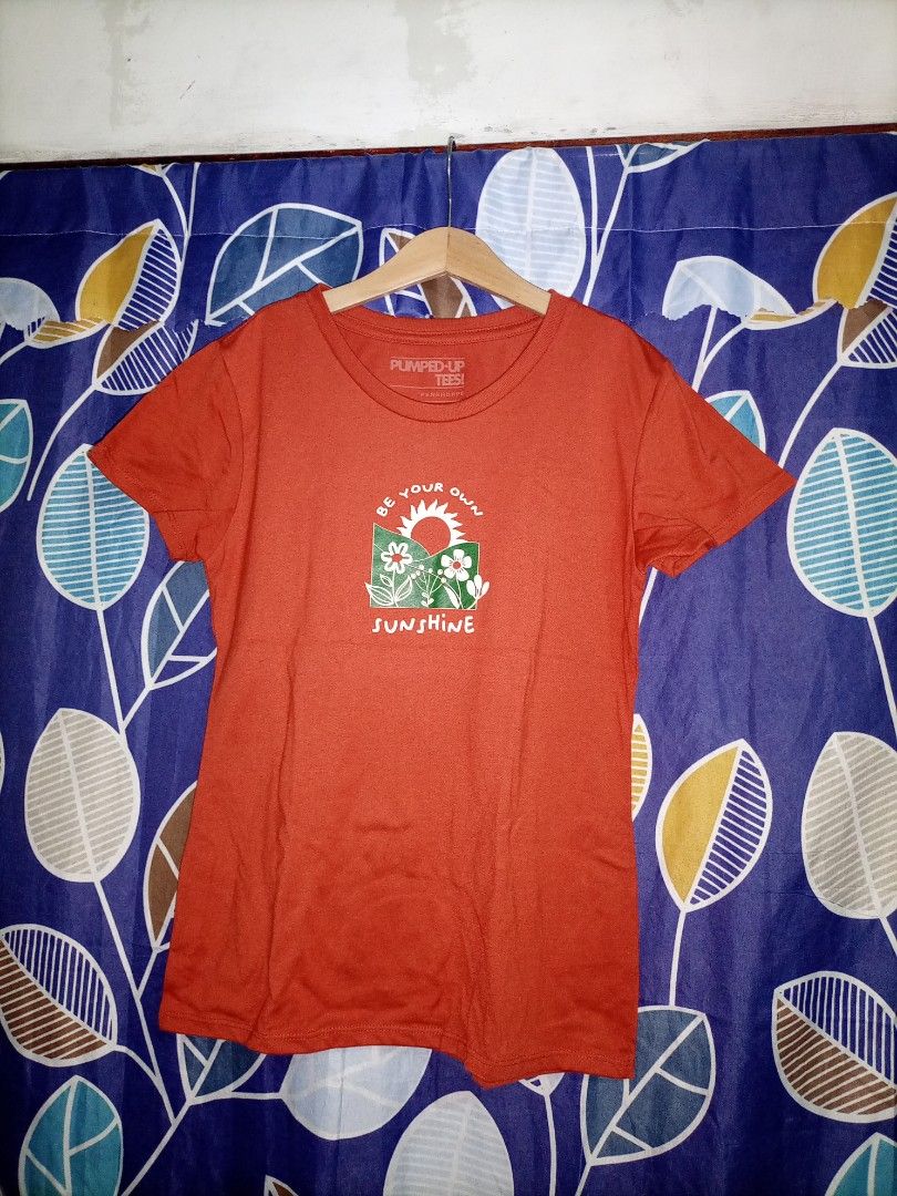 Slim fit shirt, Women's Fashion, Tops, Shirts on Carousell