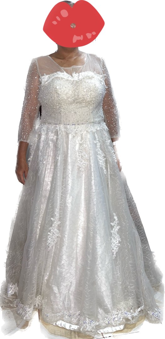 plus size wedding gown, Women's Fashion, Dresses & Sets, Evening