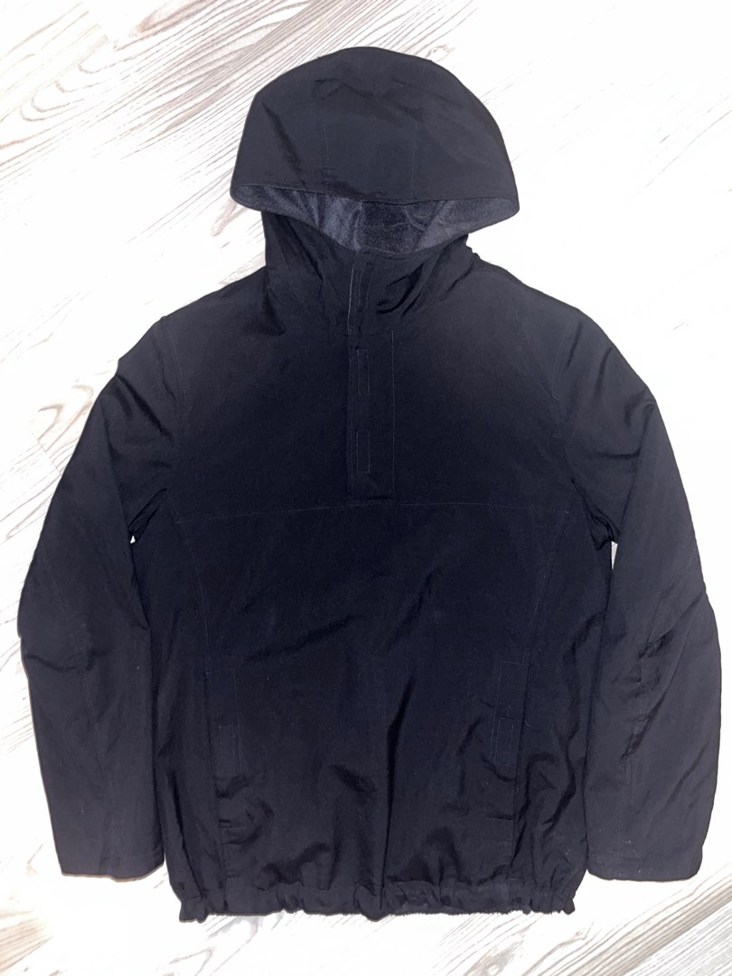 What is hotsell a cagoule jacket