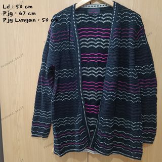 (Kategori: ) berada di . Dikirim oleh preloved_stuff07 (ID iklan 1227081984, Gambar 1). Deskripsi: .