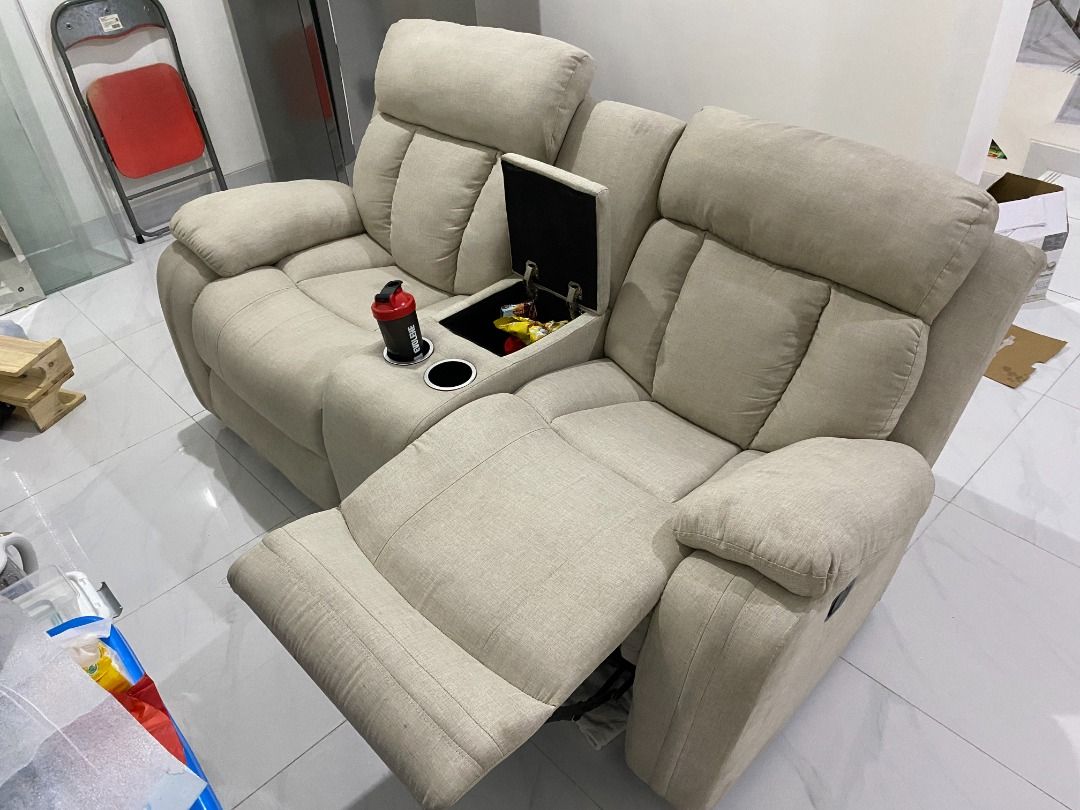 Jysk recliner shop sofa
