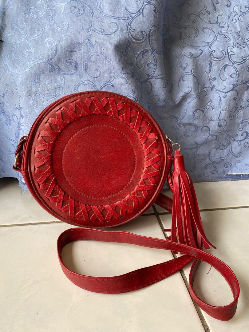 Korean bohemian retro tassel circle sling bag top
