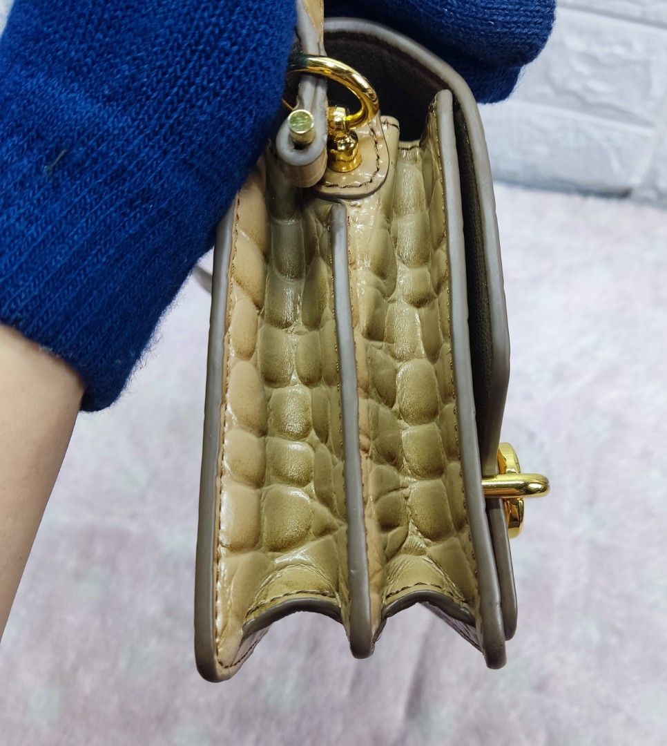 Winnie Mbabazi - Chrisbella Classy bags available in stock | Facebook