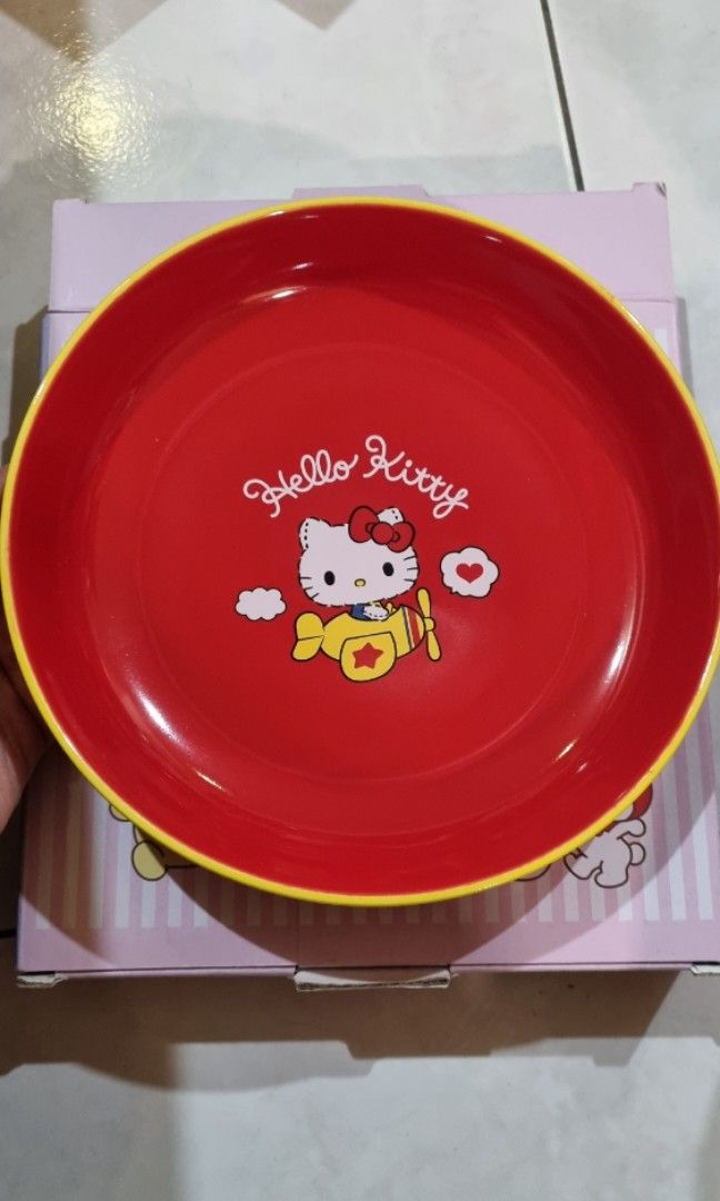 [Sanrio] Red Hello Kitty Plate, Furniture & Home Living, Kitchenware ...
