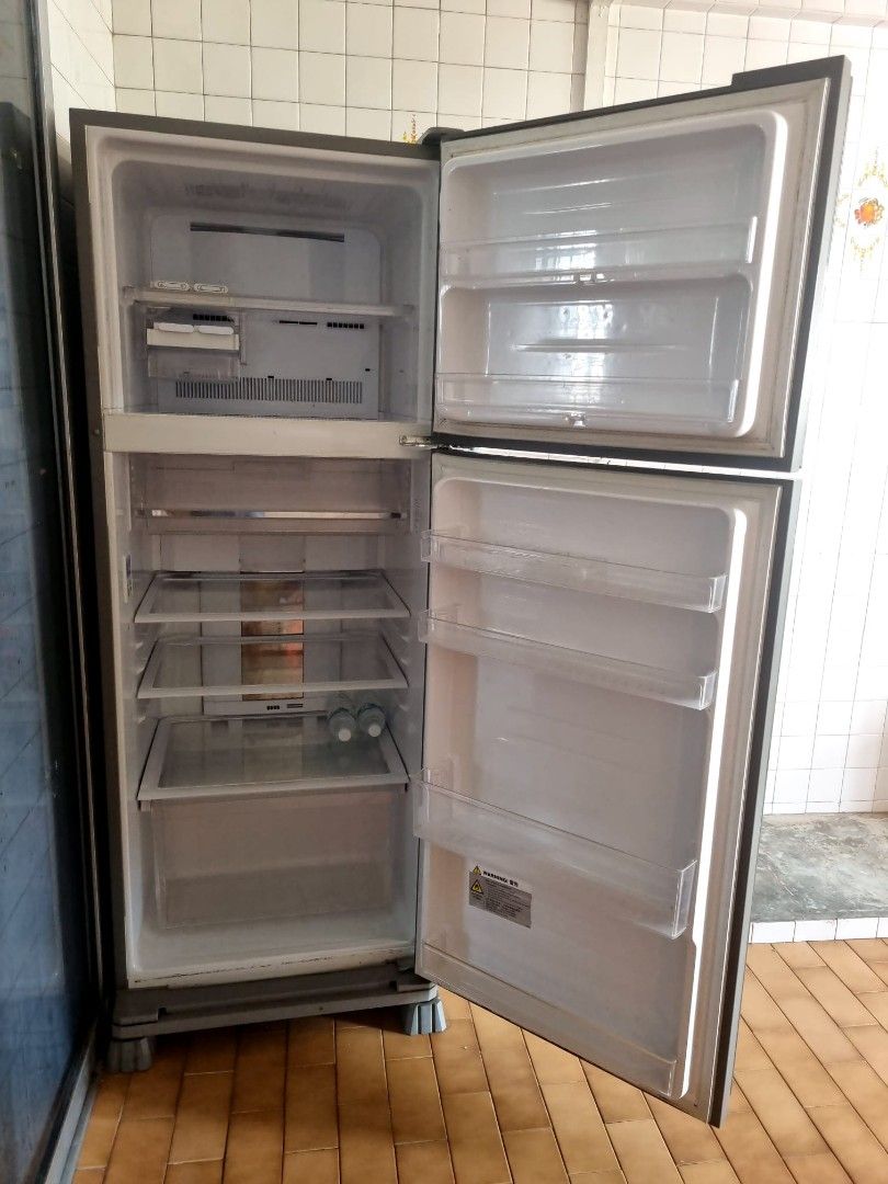 Sharp Fridge SJ PD35P SL, TV & Home Appliances, Kitchen Appliances