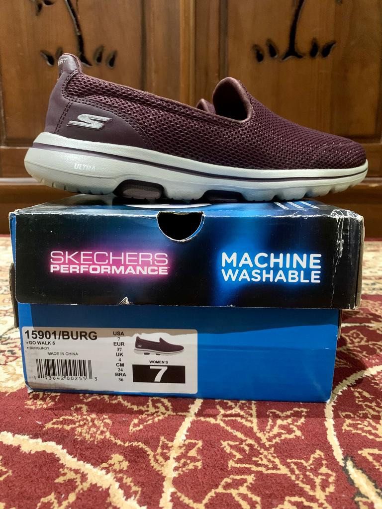 Skechers go walk outlet 3 burgundy