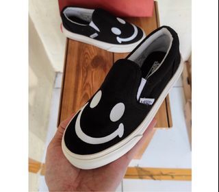 Slip on smile