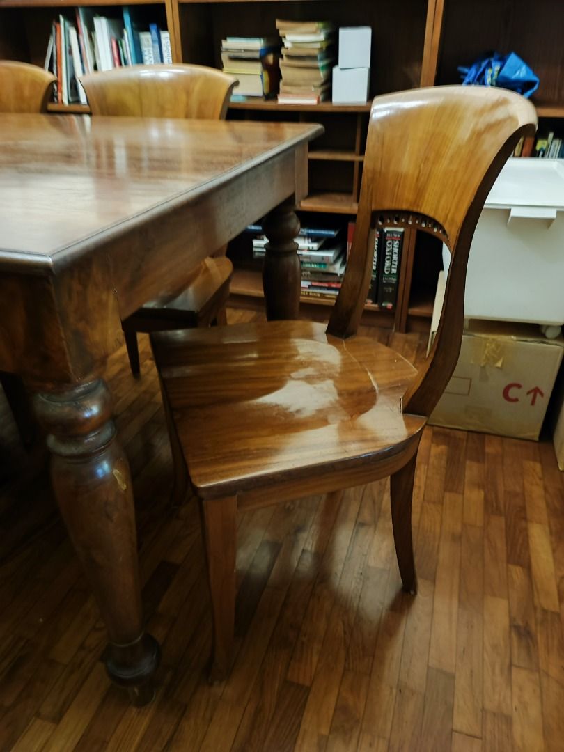 Solid Indonesian Teak dining table and 8 chairs, Furniture & Home