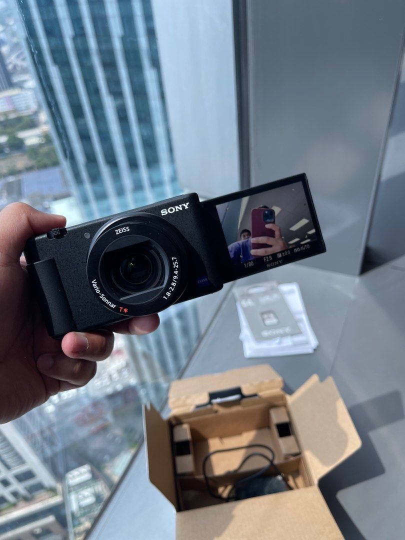 Sony ZV1 Digital Camera, Photography, Cameras on Carousell