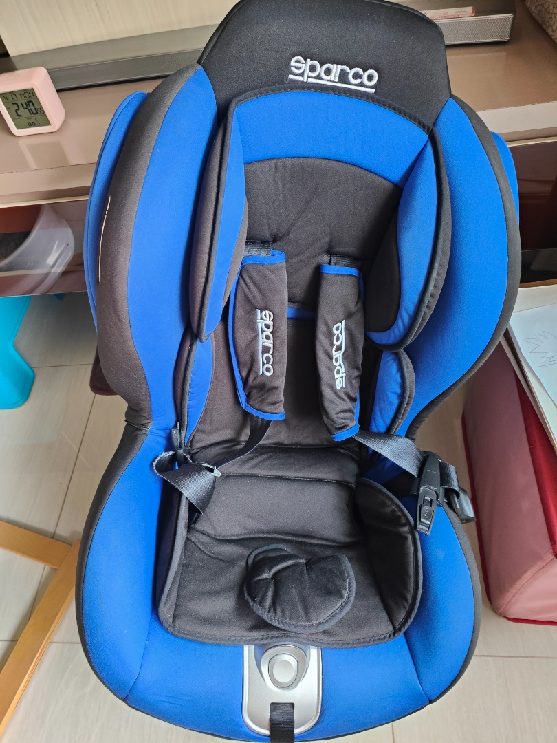 Sparco isofix car seat, Babies & Kids, Going Out, Car Seats on Carousell
