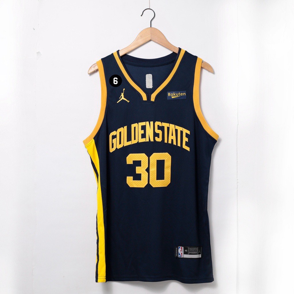 2021 - 2022 city edition warriors jersey, Men's Fashion, Activewear on  Carousell