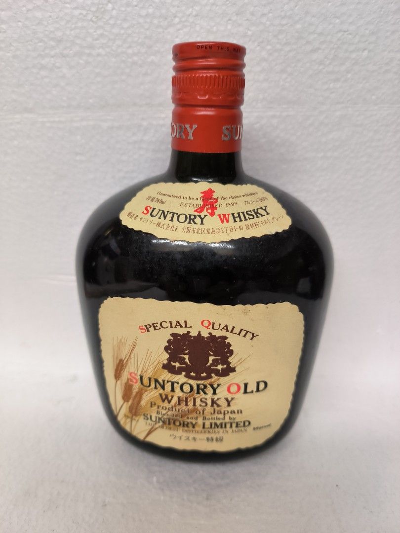 Suntory very rare old whisky 760ml, 嘢食& 嘢飲, 酒精飲料 Suntory very rare old whisky 760ml, 嘢食& 嘢飲, 酒精飲料