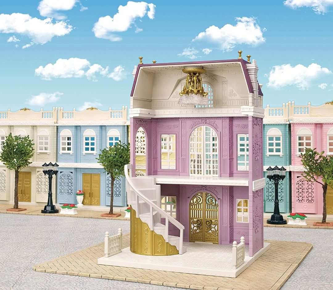 Sylvanian Families 5365 Elegant Town Manor Playset, Hobbies & Toys