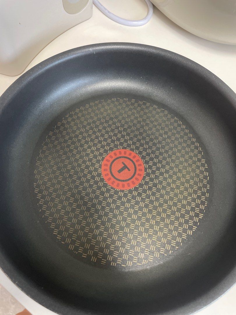 Tefal pans x 2 and handle, Furniture & Home Living, Kitchenware