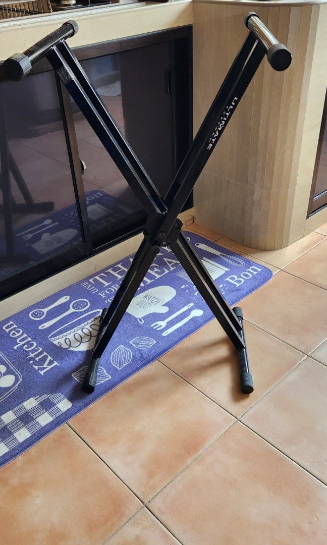 Ultimate keyboard stand, Hobbies & Toys, Music & Media, Music
