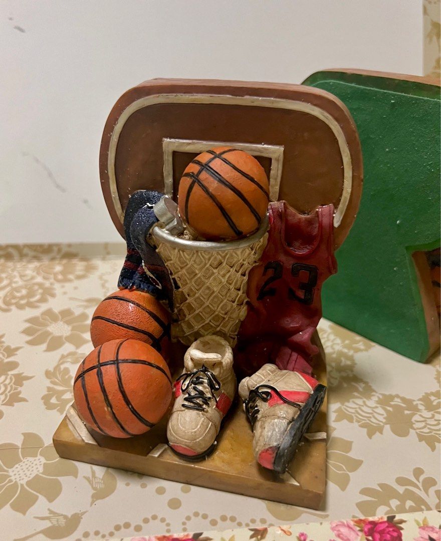 VINTAGE basketball bookends 23 on Carousell