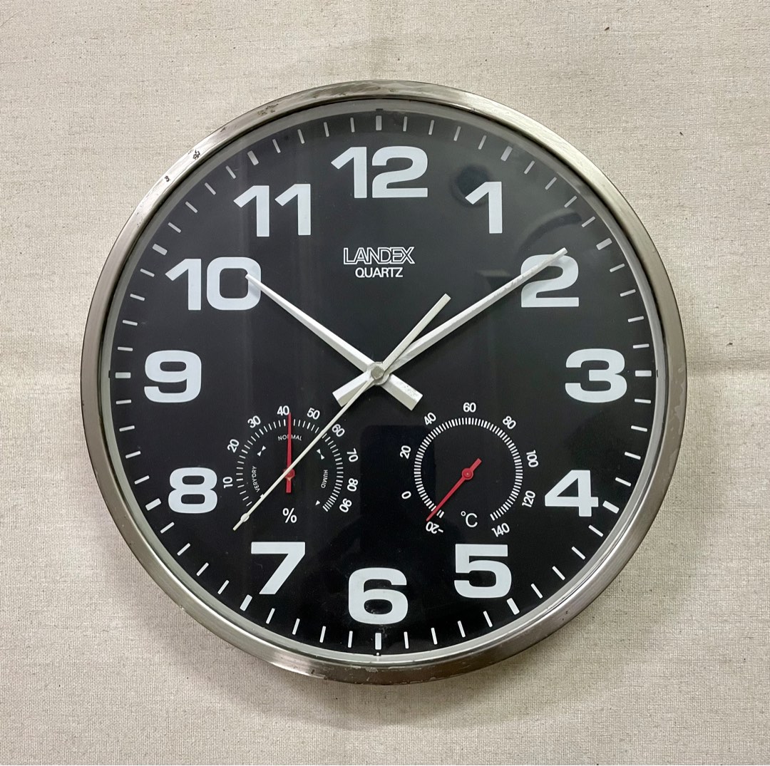 VINTAGE LANDEX QUARTZ METAL WALL CLOCK JAPANESE MOVEMENT 31cm