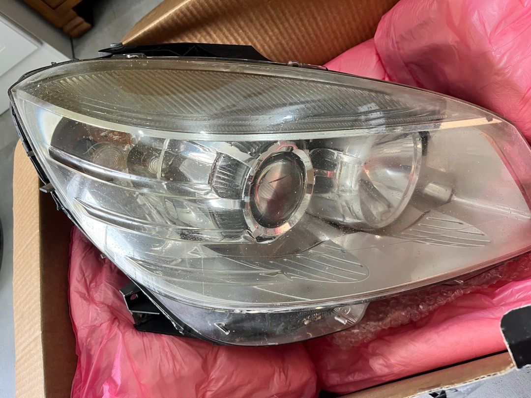 C180,C200 W204 Original Head and Tail Light (PREFACELIFT), Car