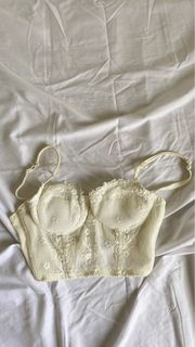 (Category: ) located in . Submitted by regcloset (Listing ID 1227121481, Image 1). Description: .