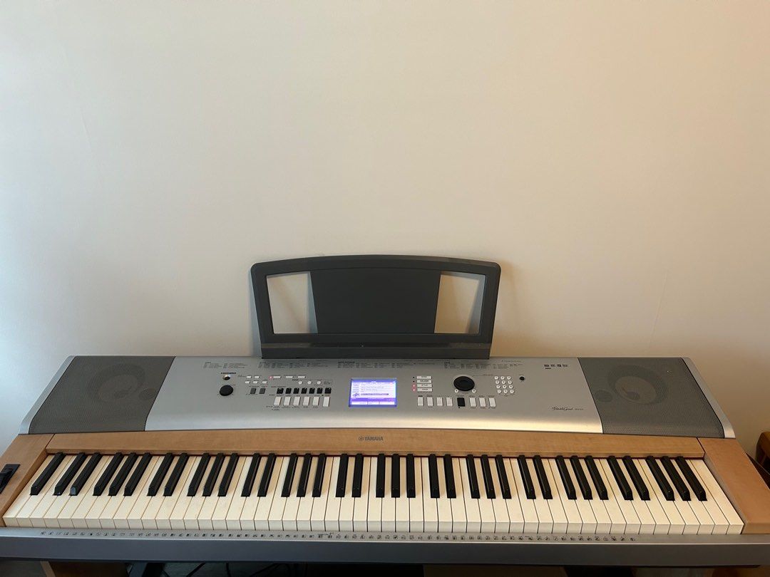 Yamaha dgx 630 store for sale