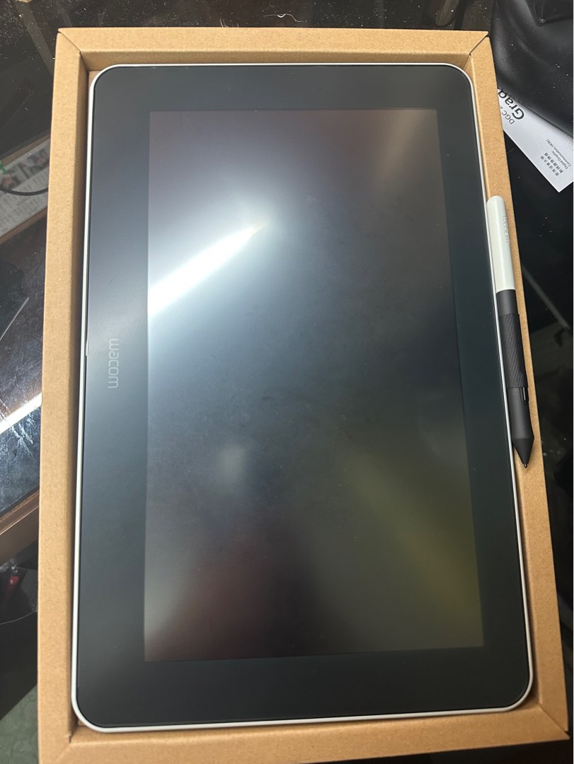 有屏幕電子畫板DTC133W0D Wacom One LCD Pen Tablet, 13.3 Inch (HKDI