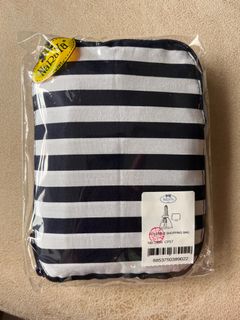 （分類：）位於 。 由 secretanimalsss 提交（商品編號 1227275544，圖片 1）。簡介： 。
