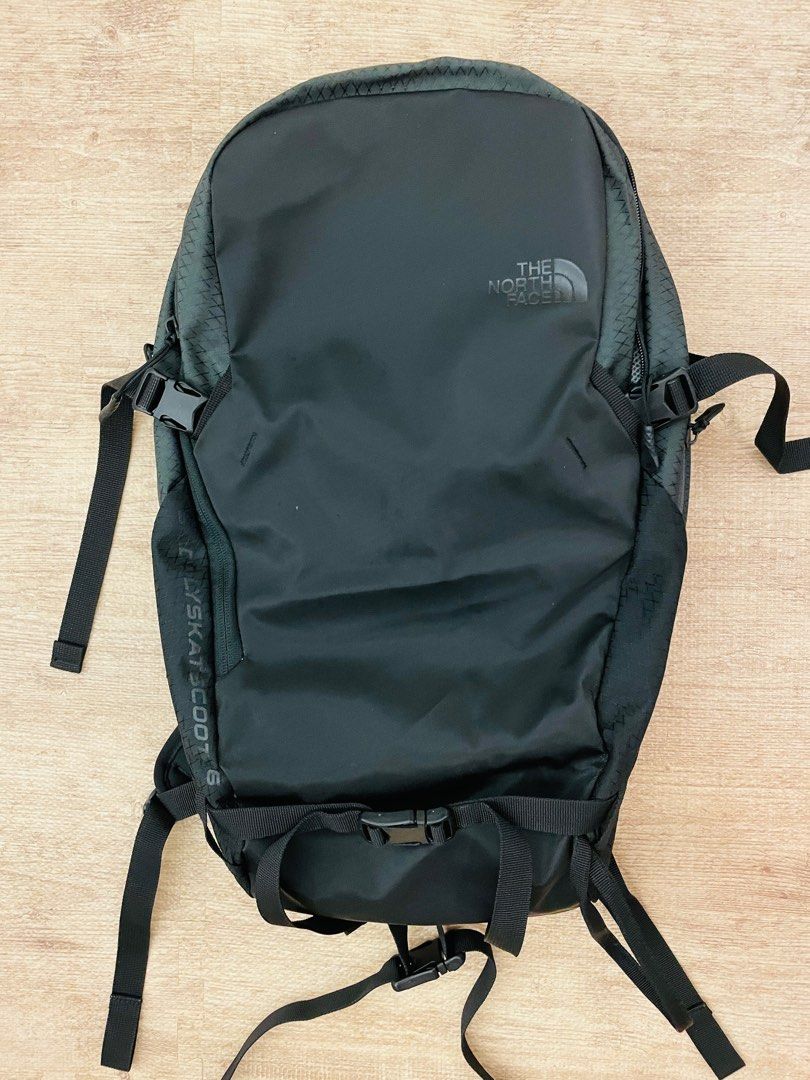 THE NORTH FACE 16L NF0A2ZER
