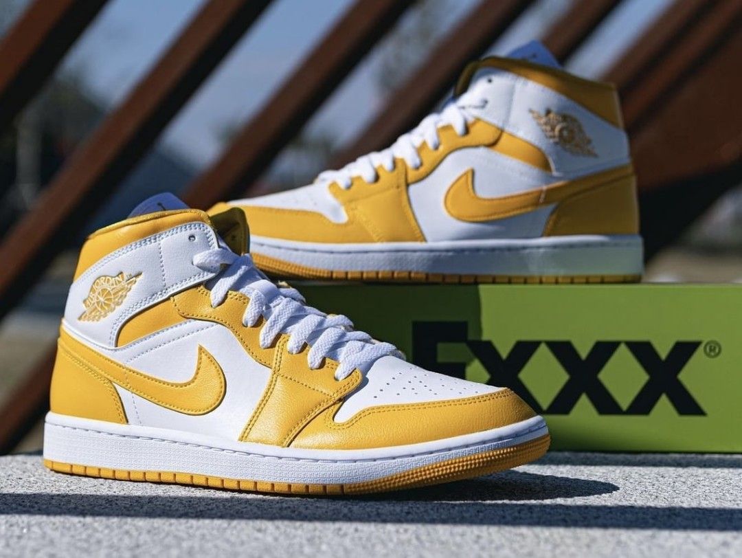 Aj1 mid university gold shop