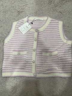(Category: ) located in . Submitted by preloved_67 (Listing ID 1227365393, Image 1). Description: .