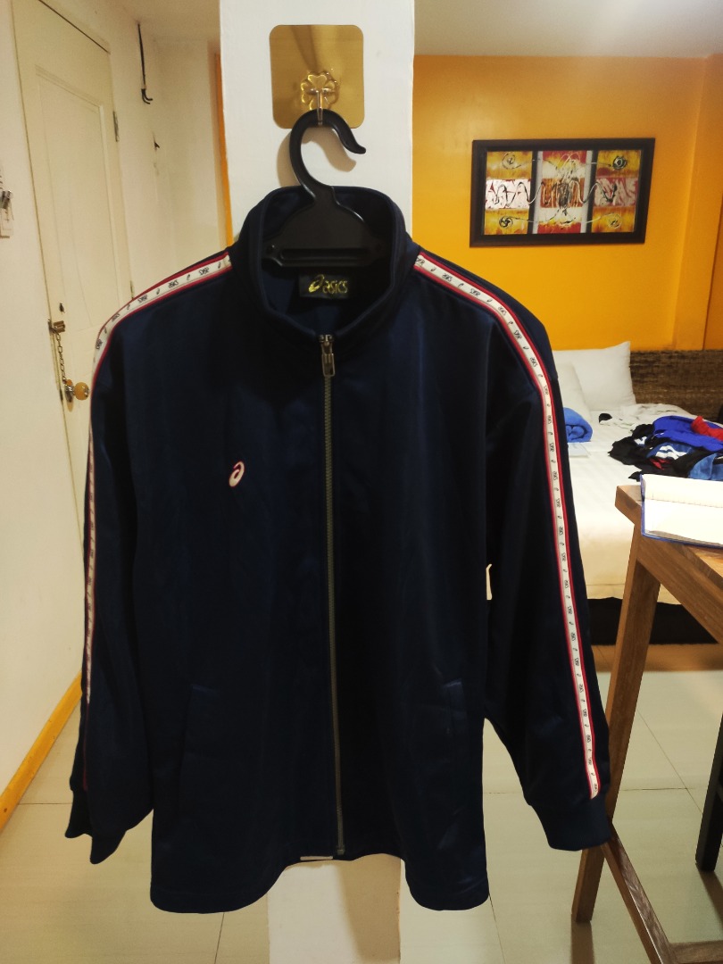 Asics tracktop, Men's Fashion, Coats, Jackets and Outerwear on Carousell