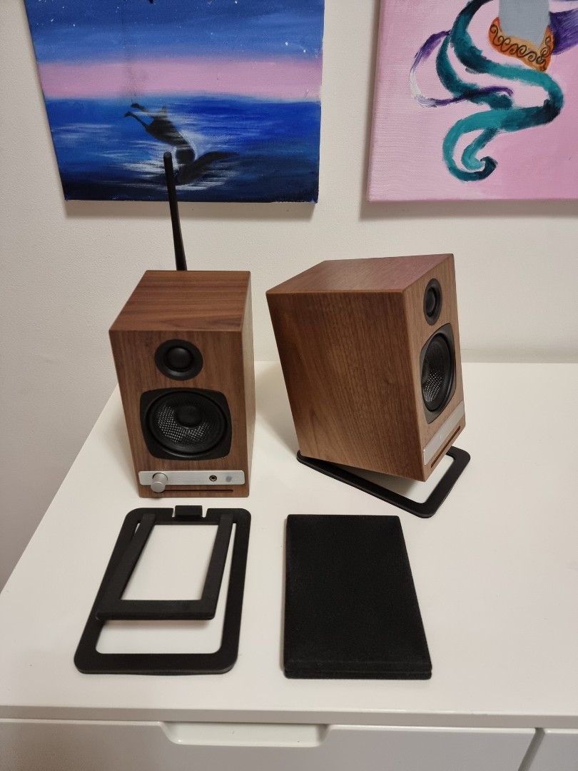 Audioengine HD3 with DS1M stands, Audio, Soundbars, Speakers