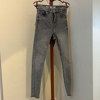 BERSHKA Skinny Jeans